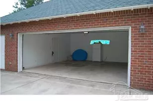 10180 Bittern Dr, Pensacola, FL 32507 - Photo 6