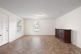 1716 N S St, Pensacola, FL 32505 - Photo 8