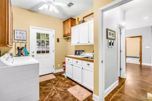 2301 Parker Rd, Cantonment, FL 32533 - Photo 26