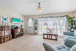 2424 Pineneedle Dr, Navarre, FL 32566 - Photo 18