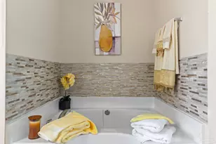 2424 Pineneedle Dr, Navarre, FL 32566 - Photo 30