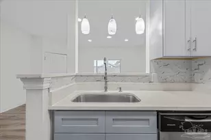 601 E Burgess Rd, Pensacola, FL 32504 - Photo 10