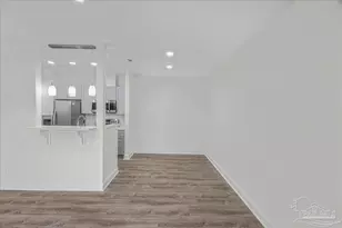 601 E Burgess Rd, Pensacola, FL 32504 - Photo 8