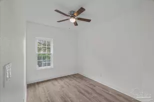 601 E Burgess Rd, Pensacola, FL 32504 - Photo 20