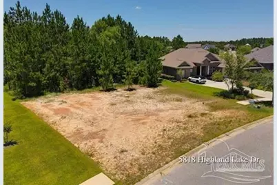 5692 Highland Lake Dr, Milton, FL 32583 - Photo 20