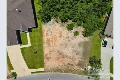 5692 Highland Lake Dr, Milton, FL 32583 - Photo 22