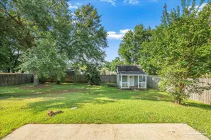 5972 Ashton Woods Cir, Milton, FL 32570 - Photo 30