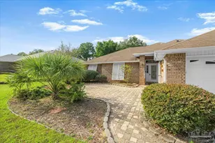 5972 Ashton Woods Cir, Milton, FL 32570 - Photo 4