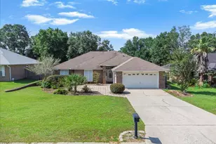 5972 Ashton Woods Cir, Milton, FL 32570 - Photo 2