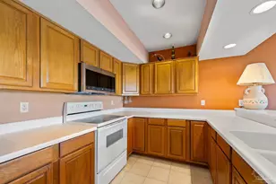 8520 Gulf Blvd, Navarre Beach, FL 32566 - Photo 16