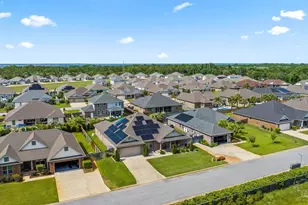 3552 Pelican Bay Cir, Gulf Breeze, FL 32563 - Photo 8