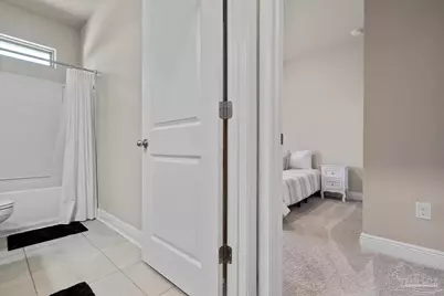 3552 Pelican Bay Cir, Gulf Breeze, FL 32563 - Photo 50