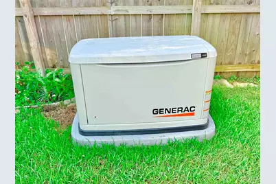 412 Mayberry St, Cantonment, FL 32533 - Photo 8