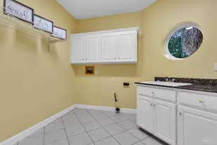 92 Chanteclaire Cir, Gulf Breeze, FL 32561 - Photo 18