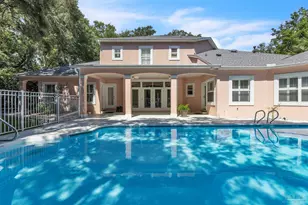 92 Chanteclaire Cir, Gulf Breeze, FL 32561 - Photo 2