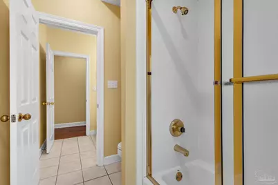 92 Chanteclaire Cir, Gulf Breeze, FL 32561 - Photo 30