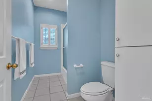 92 Chanteclaire Cir, Gulf Breeze, FL 32561 - Photo 52