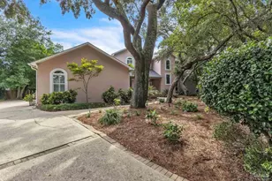 92 Chanteclaire Cir, Gulf Breeze, FL 32561 - Photo 62