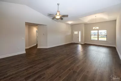 5134 Emmaline Ln, Milton, FL 32570 - Photo 10