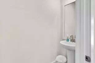 341 S F St, Pensacola, FL 32502 - Photo 10