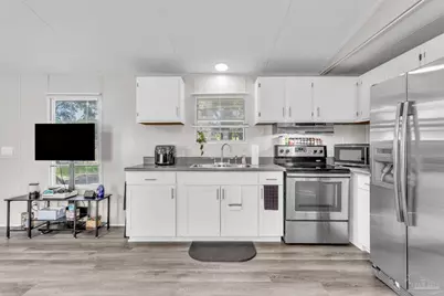 2334 Bobwhite Ln, Cantonment, FL 32533 - Photo 6