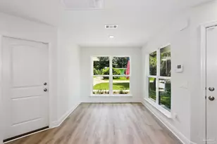 8422 Cherry Ave, Pensacola, FL 32534 - Photo 12