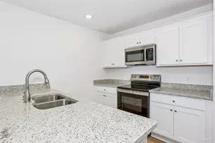 8515 Rose Ave, Pensacola, FL 32534 - Photo 12