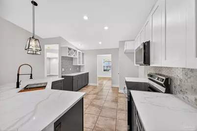 1590 Twin Pines Cir, Cantonment, FL 32533 - Photo 18