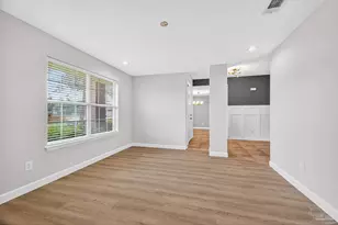 1590 Twin Pines Cir, Cantonment, FL 32533 - Photo 8