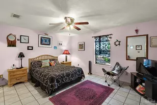 3924 Paradise Bay Dr, Gulf Breeze, FL 32563 - Photo 20