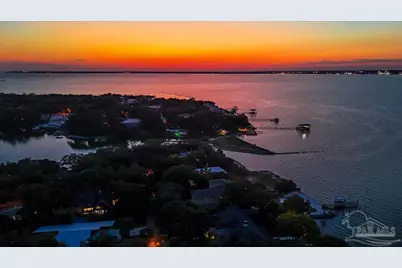 320 N Sunset Blvd, Gulf Breeze, FL 32561 - Photo 58