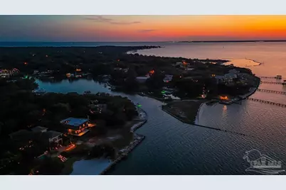 320 N Sunset Blvd, Gulf Breeze, FL 32561 - Photo 56