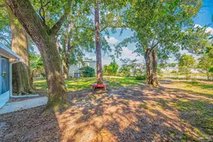 118 Czar Ln, Pensacola, FL 32503 - Photo 40