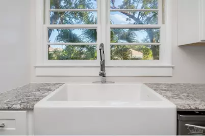 118 Czar Ln, Pensacola, FL 32503 - Photo 14