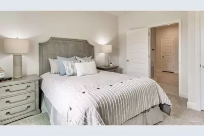 8634 Russellcross Blvd, Pensacola, FL 32507 - Photo 12