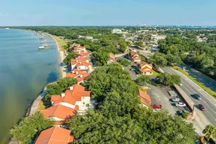 70 Baybridge Dr, Gulf Breeze, FL 32561 - Photo 6