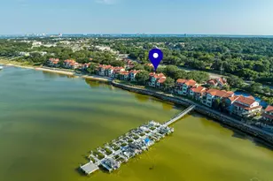 70 Baybridge Dr, Gulf Breeze, FL 32561 - Photo 6