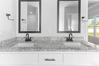 1898 Hazelnut Dr #38-B, Cantonment, FL 32526 - Photo 10