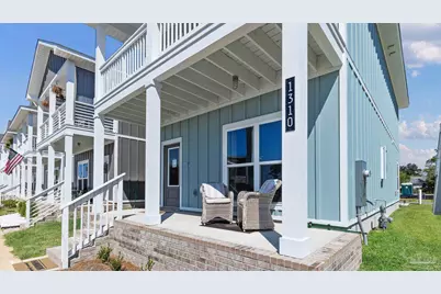 1360 W Zarragossa St, Pensacola, FL 32502 - Photo 2