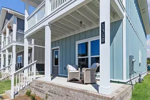 1360 W Zarragossa St, Pensacola, FL 32502 - Photo 2
