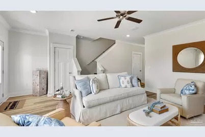 1360 W Zarragossa St, Pensacola, FL 32502 - Photo 4