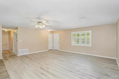 5896 Moss Ln, Pensacola, FL 32505 - Photo 4