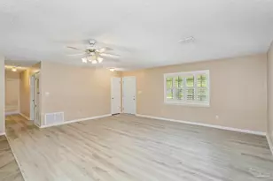 5896 Moss Ln, Pensacola, FL 32505 - Photo 4