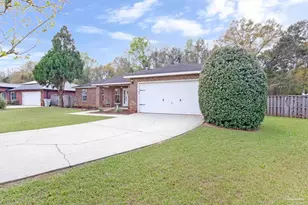 4685 Hilarita Cir, Pace, FL 32571 - Photo 10