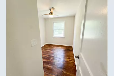 801 W Moreno St, Pensacola, FL 32501 - Photo 14