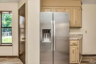 3411 Edinborough Ct, Pensacola, FL 32514 - Photo 10