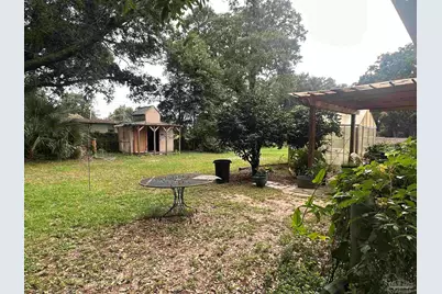 2345 Teate Ave, Pensacola, FL 32504 - Photo 10