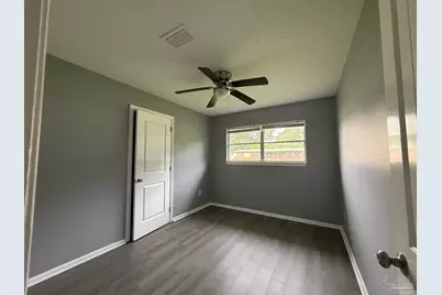 6441 Julia Dr, Milton, FL 32570 - Photo 10