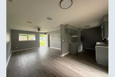 6441 Julia Dr, Milton, FL 32570 - Photo 6