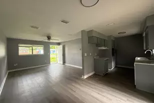 6441 Julia Dr, Milton, FL 32570 - Photo 6